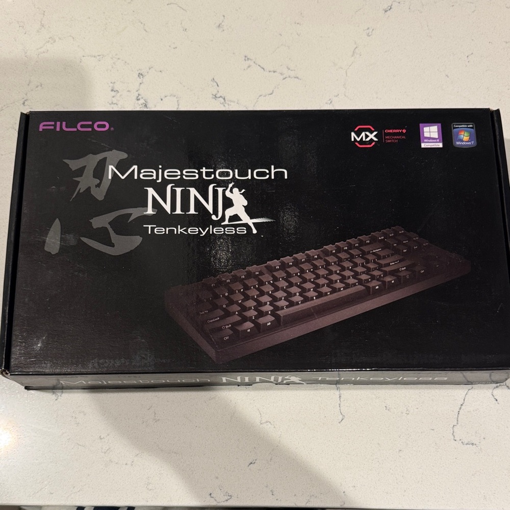 Majestouch Ninja Tenkeyless Keyboard - Black